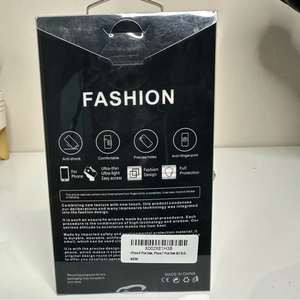 iPhone 8 Plus case - Picture 2 of 5